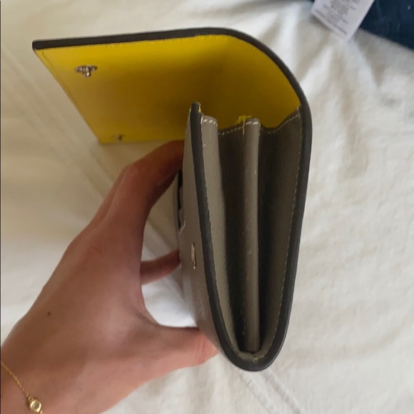 Celine Wallet - Picture 7 of 9